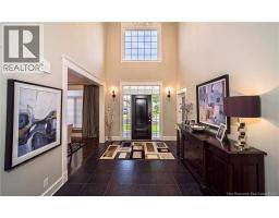 190 Marlborough Drive, photo 5