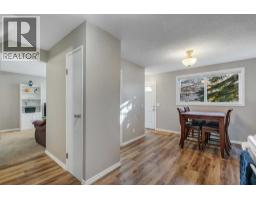 4pc Bathroom - 81, 203 Lynnview Road Se, Calgary, AB T2C2C6 Photo 8