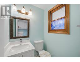 Bedroom 2 - 1549 Simcoe Street N, Oshawa, ON L1G4X8 Photo 13