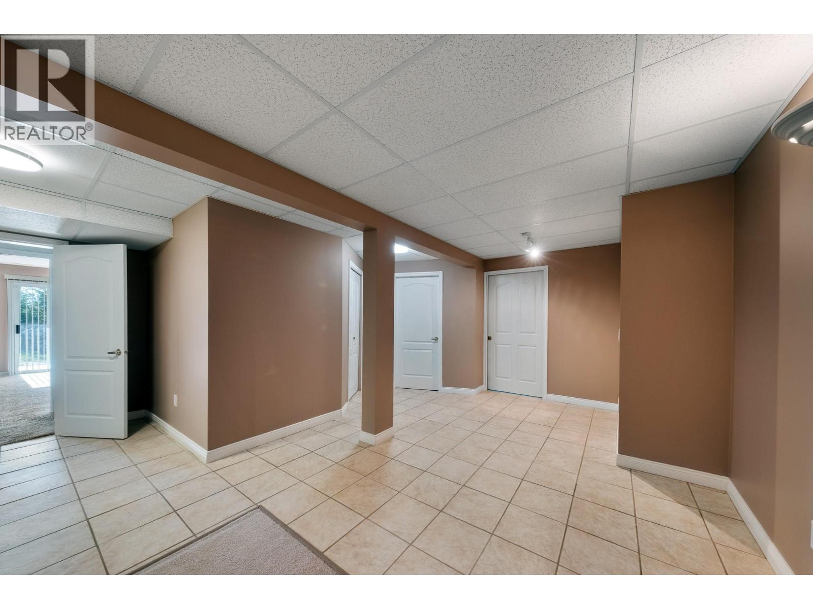  2653 Wild Horse Drive, Shannon Lake
