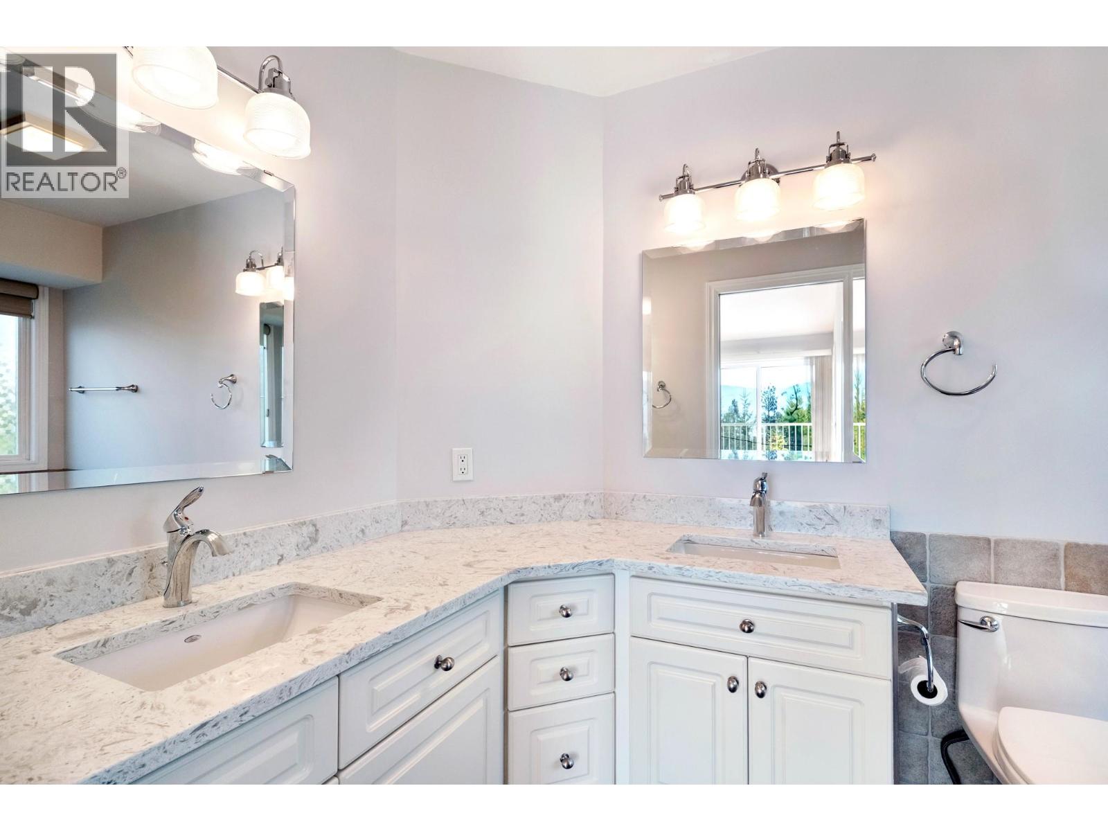  2653 Wild Horse Drive, Shannon Lake