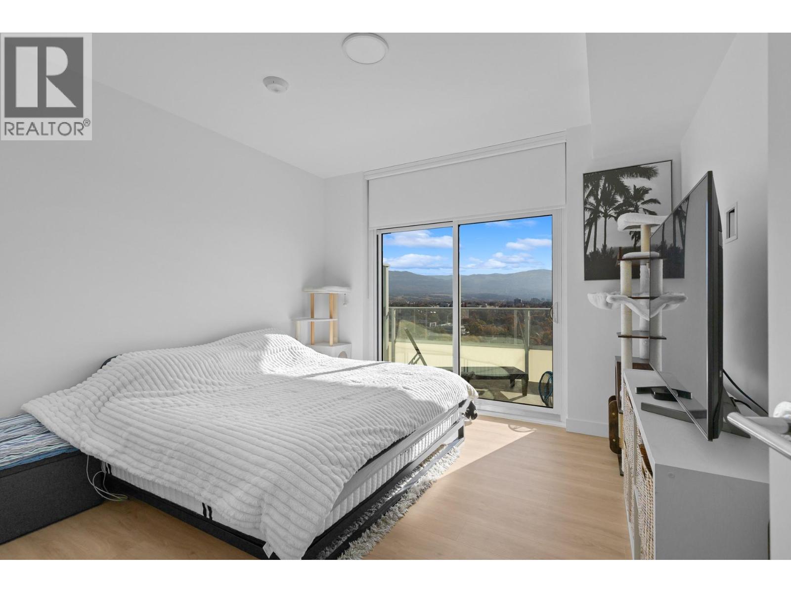 1407 238 Leon Avenue, Kelowna