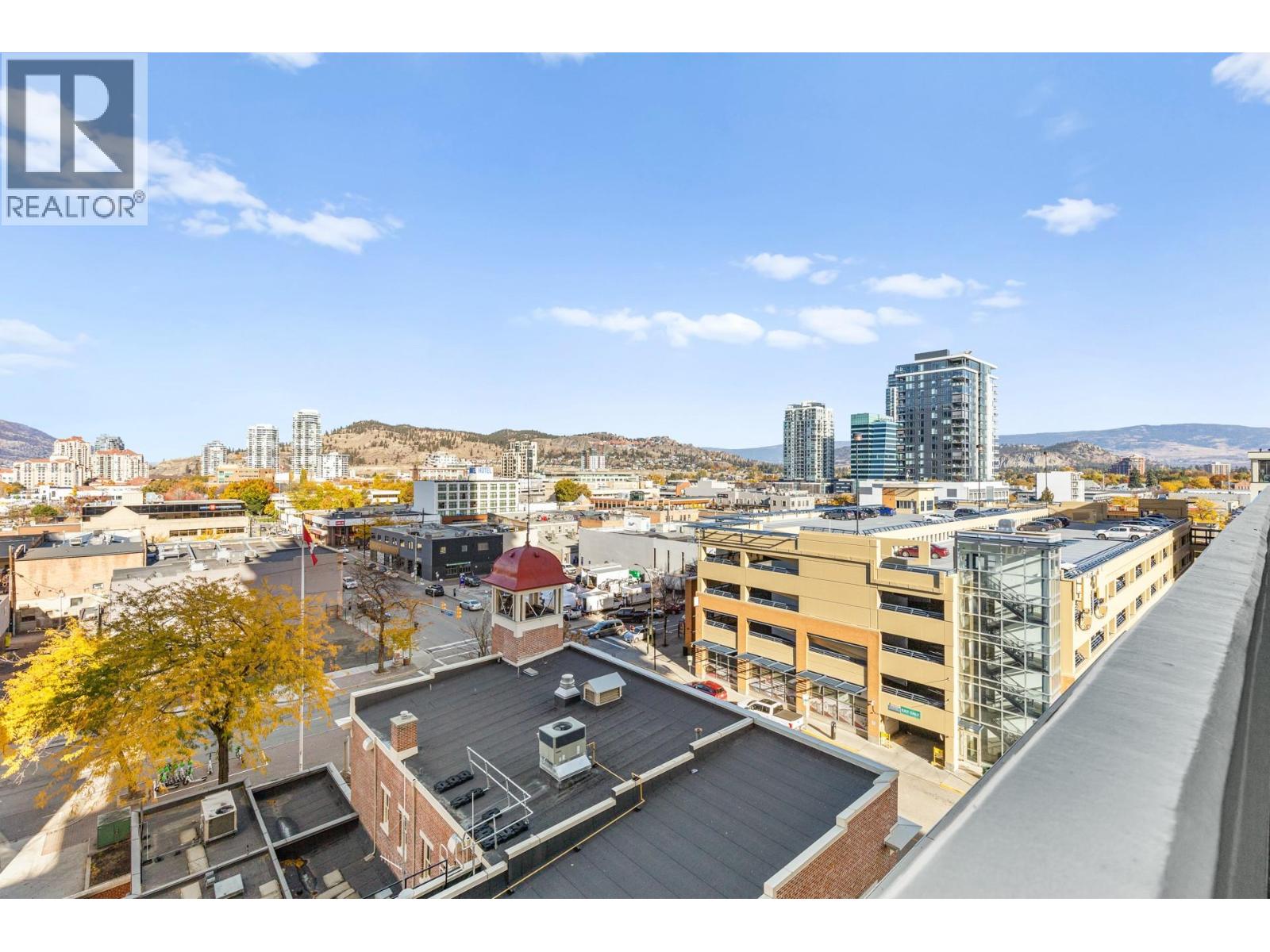 #1407 238 Leon Avenue - 44