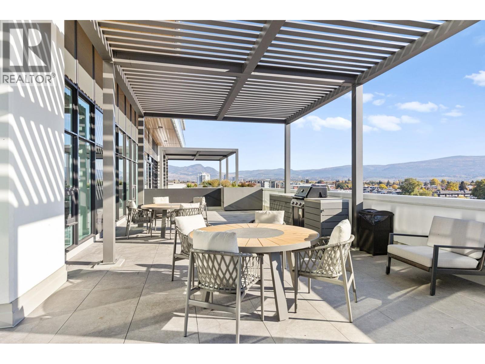 #1407 238 Leon Avenue - 56