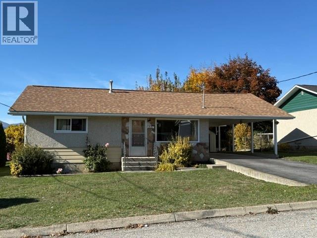 221 22nd Avenue S, Creston