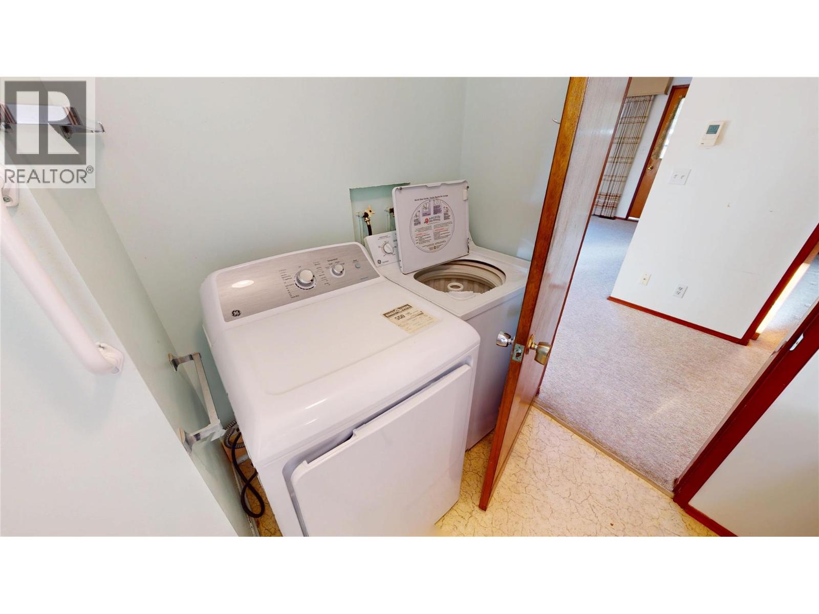 221 22nd Avenue S - 15