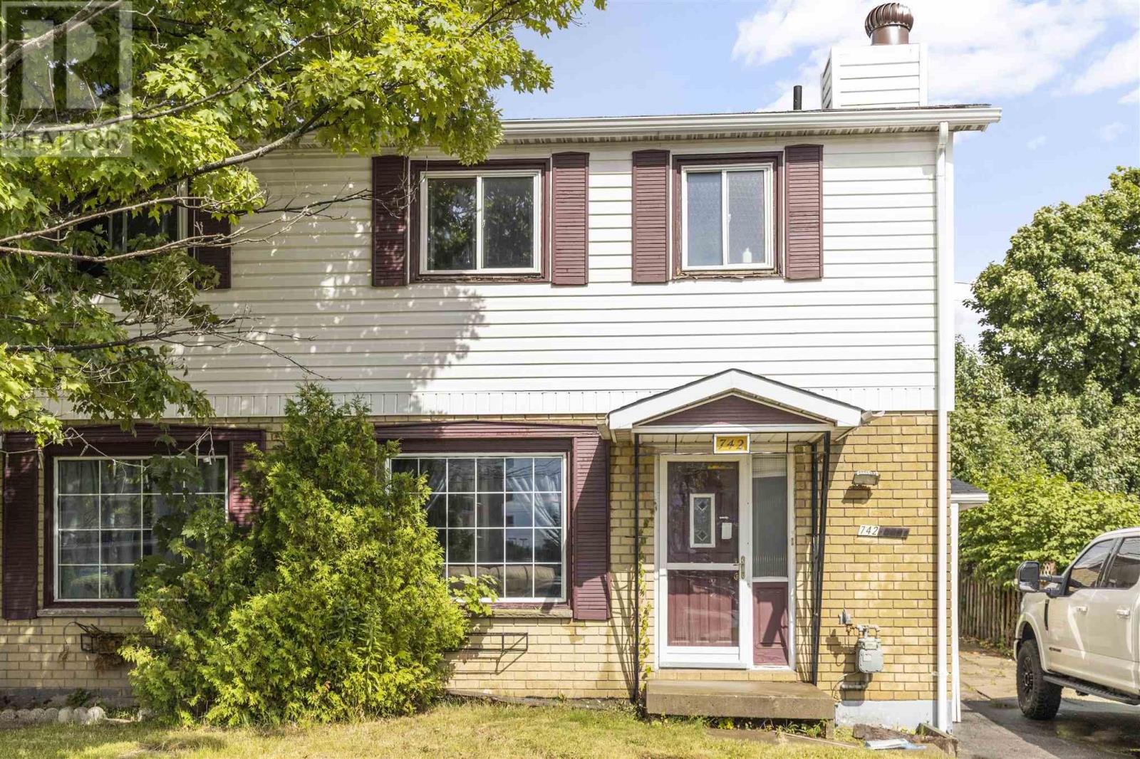 742 Pine ST - 1