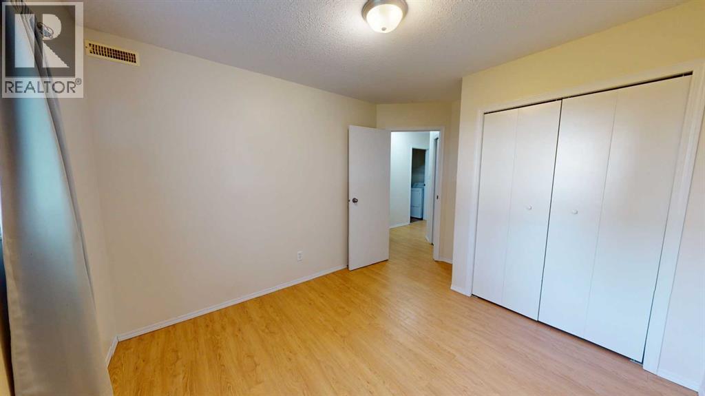 B, 5731 Evergreen Drive, High Prairie — photo 8