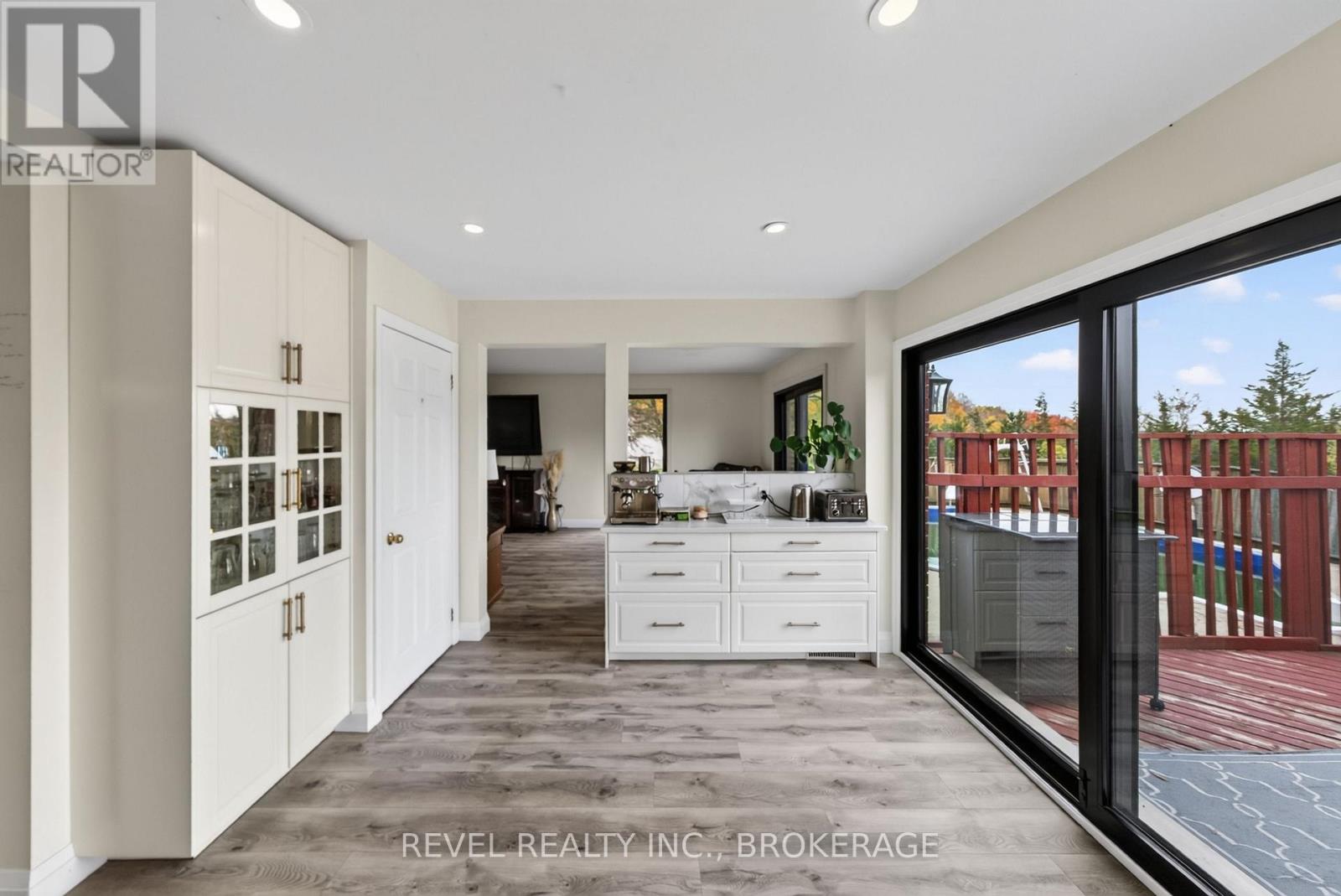 3321 SILVERWOOD DRIVE - 8
