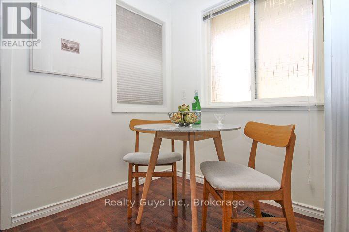 734 Sherbrooke Street, Peterborough, ON photo 23