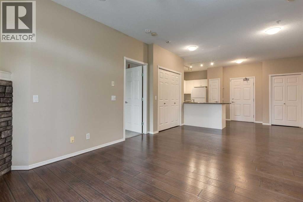 155, 3000 Marda Link SW photo 12