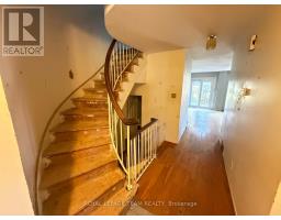 86 Hummingbird Crescent, Ottawa, ON K2J3A1 Photo 6