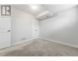 834 Ralph Hennessy Avenue, Ottawa, ON K1X0E4 Photo 24