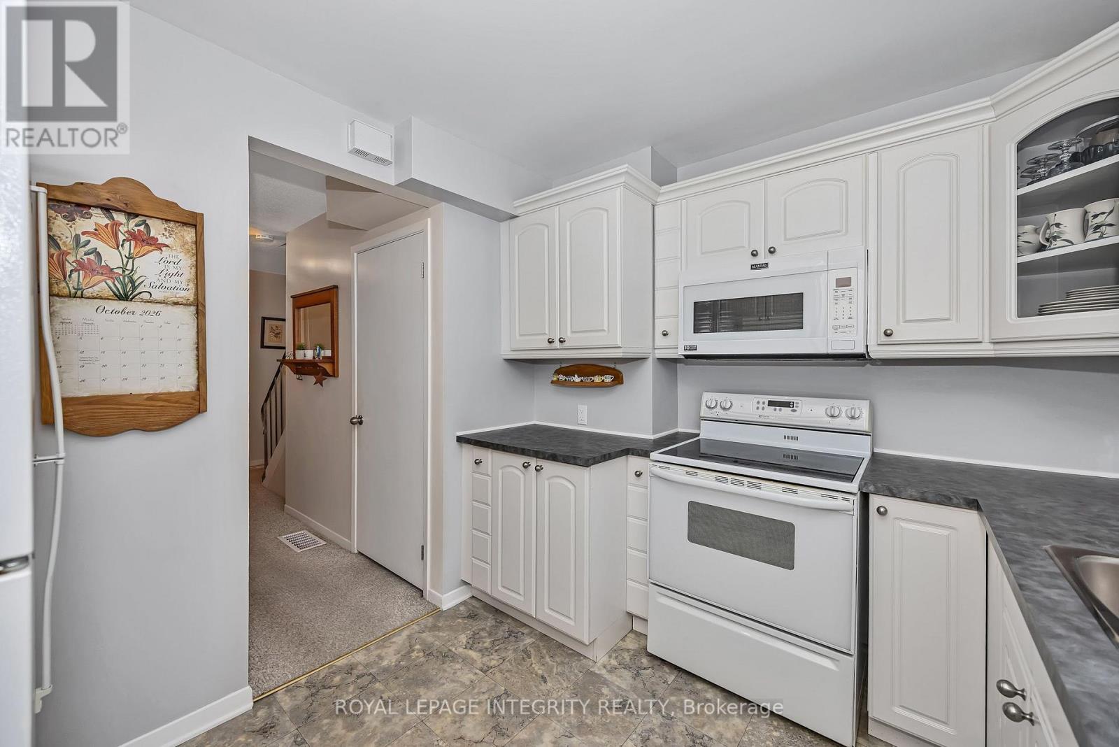 Commercial Properties for Sale in Arnprior – 262 EDWARD STREET S – By Peter Sagos - Image 12