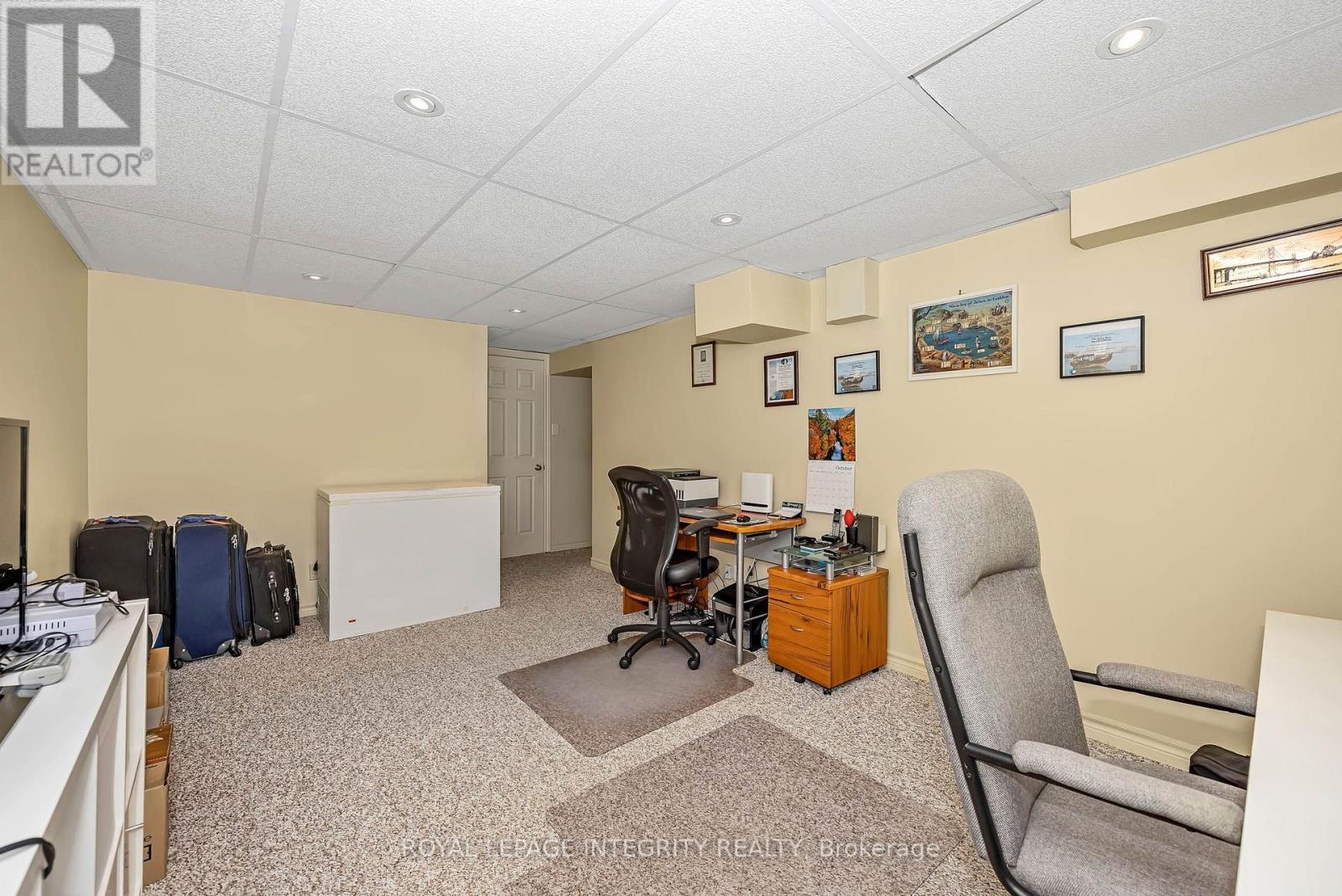Commercial Properties for Sale in Arnprior – 262 EDWARD STREET S – By Peter Sagos - Image 29