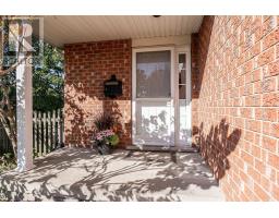 Laundry room - 82 Walsh Crescent, Stratford, ON N5A7X8 Photo 7