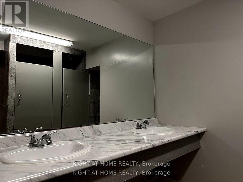 1653 EGLINTON AVENUE W, Toronto (Oakwood Village) — photo 12