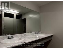 1653 Eglinton Avenue W, Toronto, ON M6E2H1 Photo 12