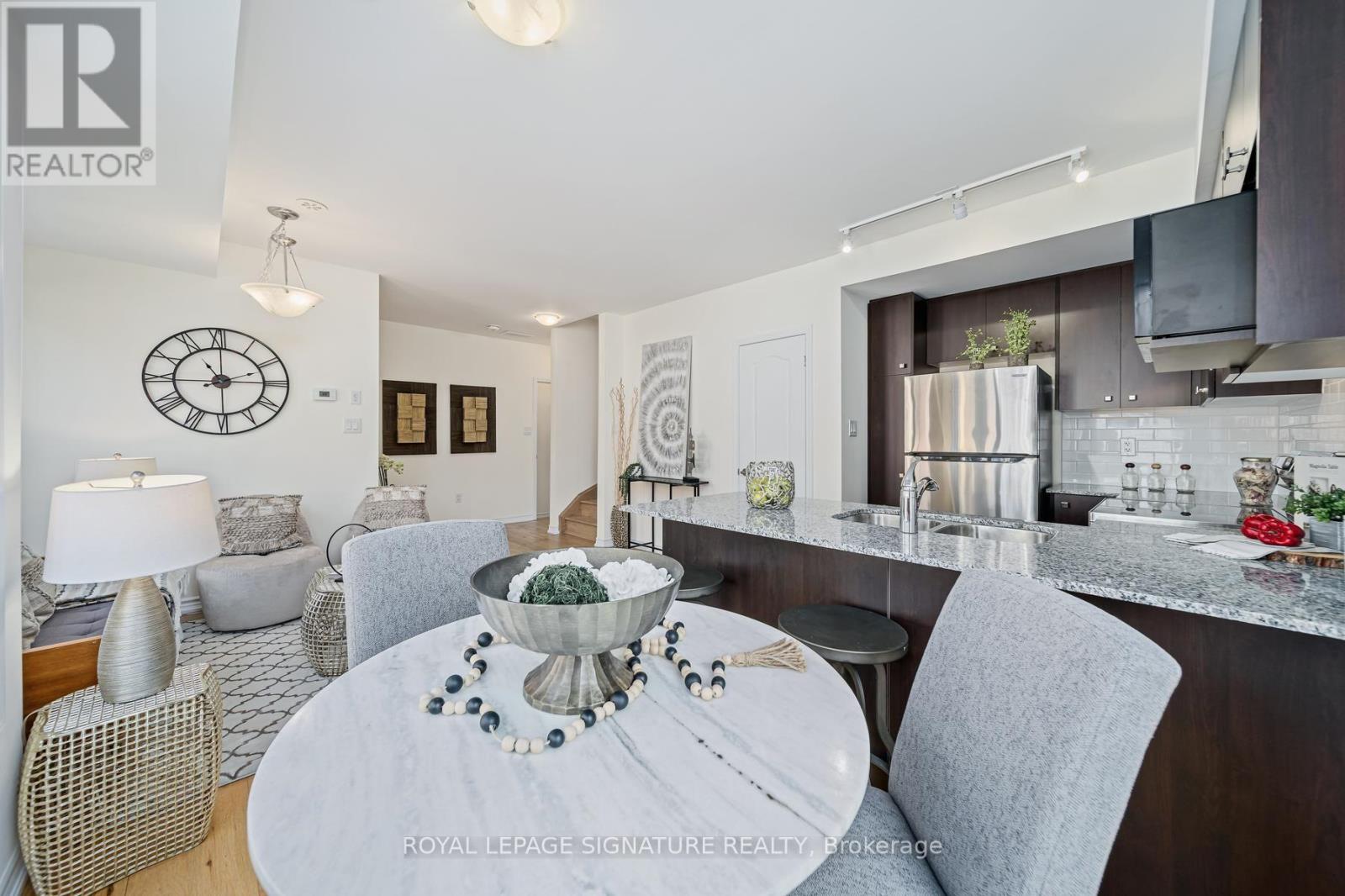 49- 28 Curlew Drive, Toronto, ON photo 8