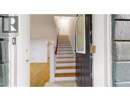 39 McKenna Crescent, photo 4