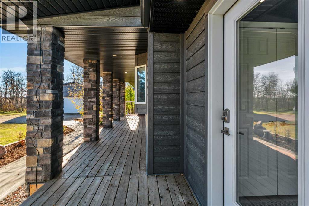 Listing photo – 38242 RR 195, Rural Stettler No. 6, County of