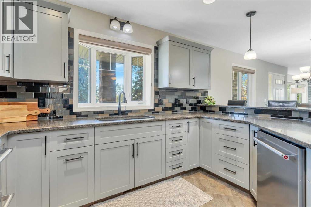 Listing photo – 38242 RR 195, Rural Stettler No. 6, County of