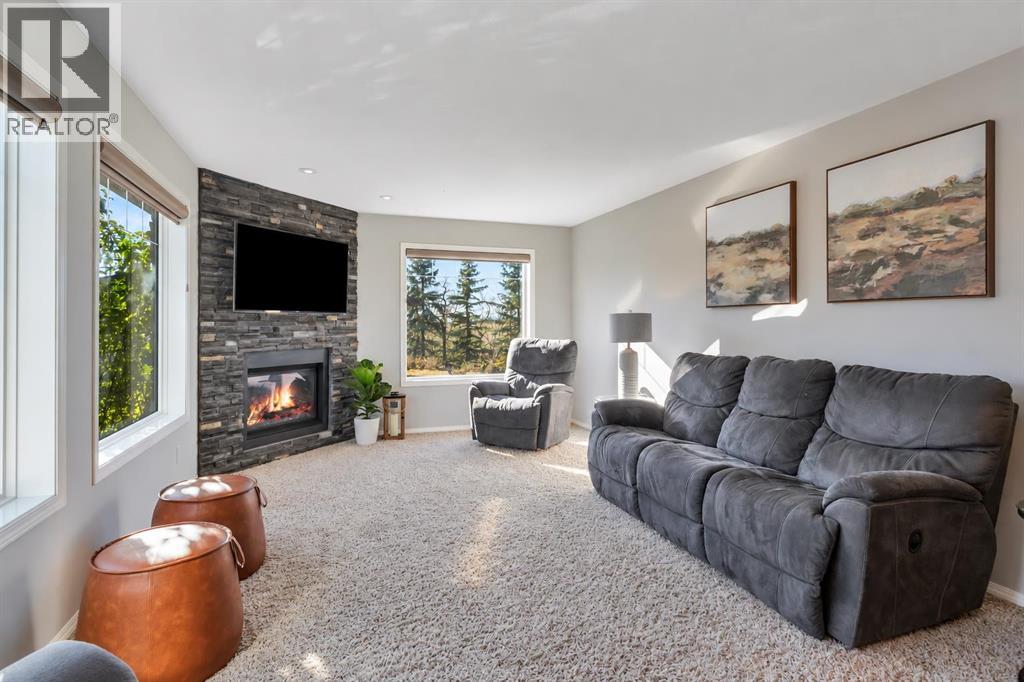 Listing photo – 38242 RR 195, Rural Stettler No. 6, County of
