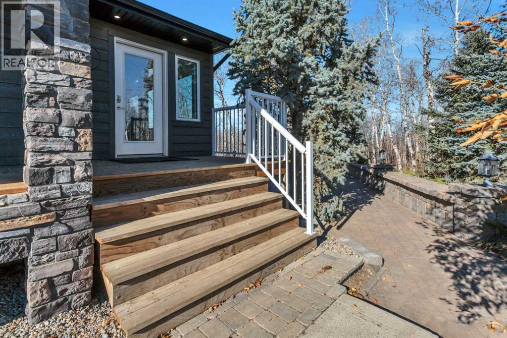 Listing photo – 38242 RR 195, Rural Stettler No. 6, County of
