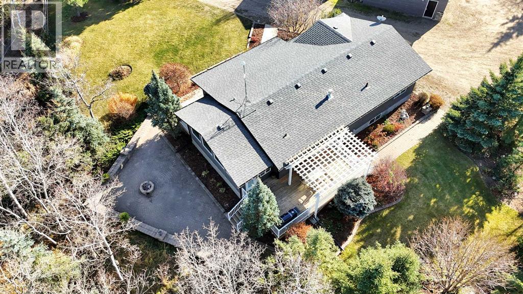 Listing photo – 38242 RR 195, Rural Stettler No. 6, County of