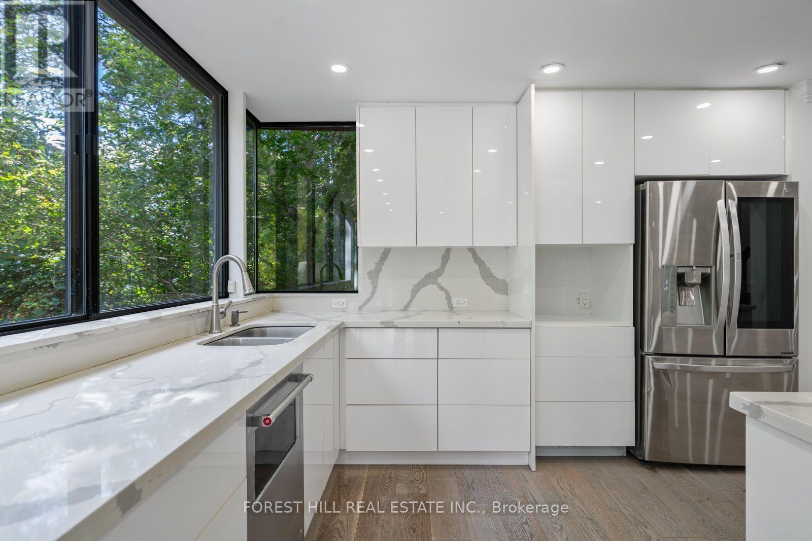 38 Riverside Boulevard, Vaughan, ON photo 10