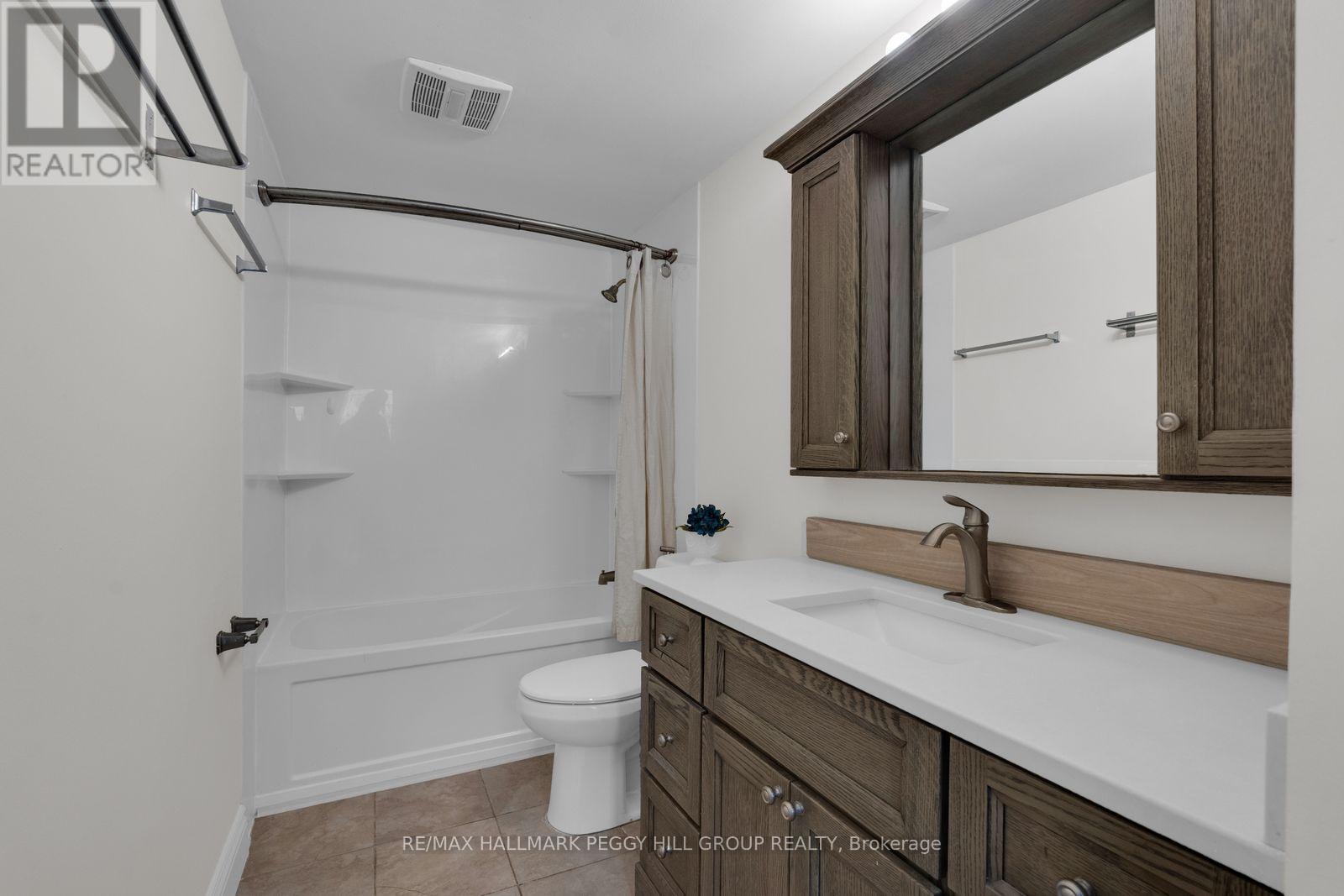16 CHRISTIE CRESCENT - 14