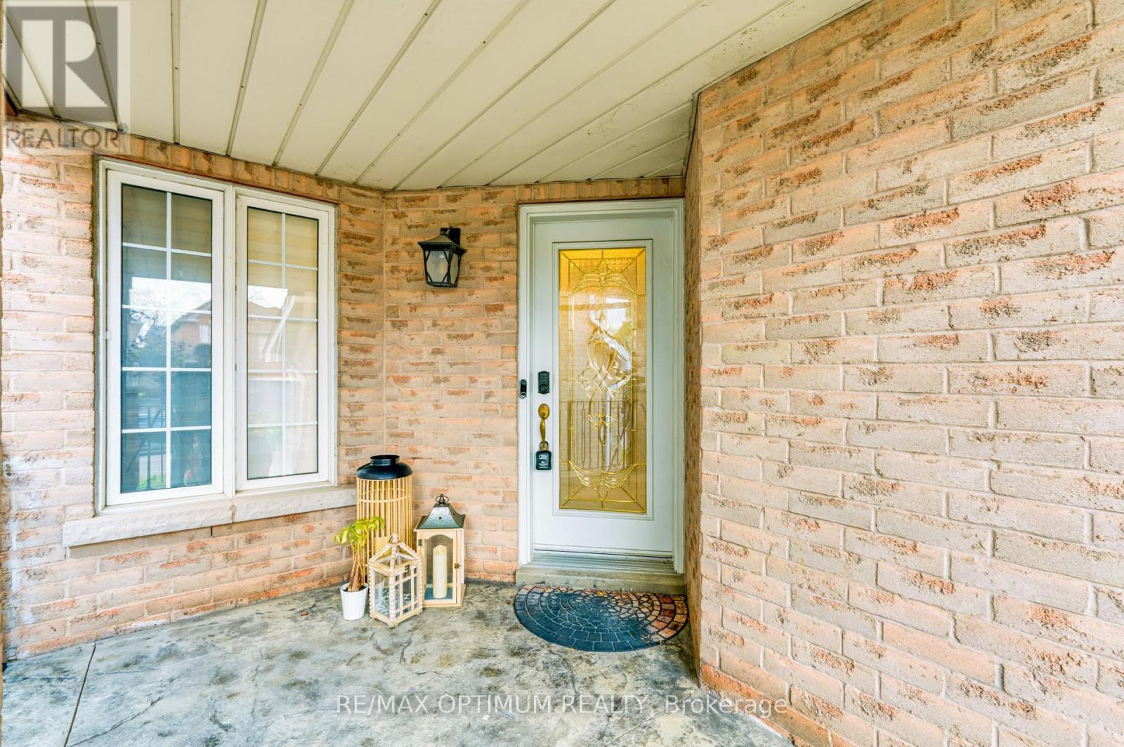 815 Nolan Road, Mississauga, ON photo 3