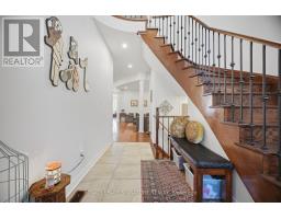 Foyer - 1161 Durno Court, Milton, ON L9T8P6 Photo 8