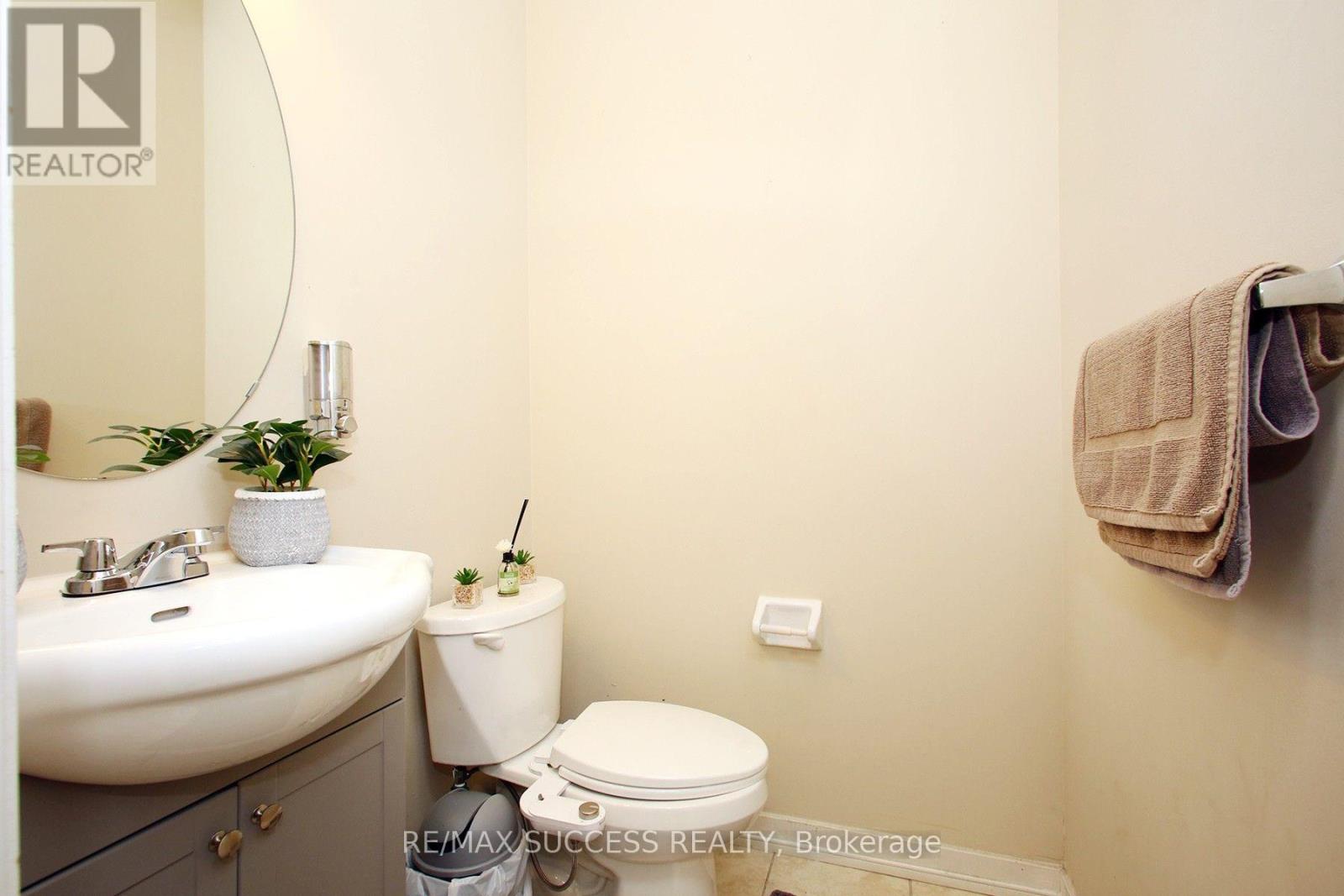 103 DONOVAN HEIGHTS - 5