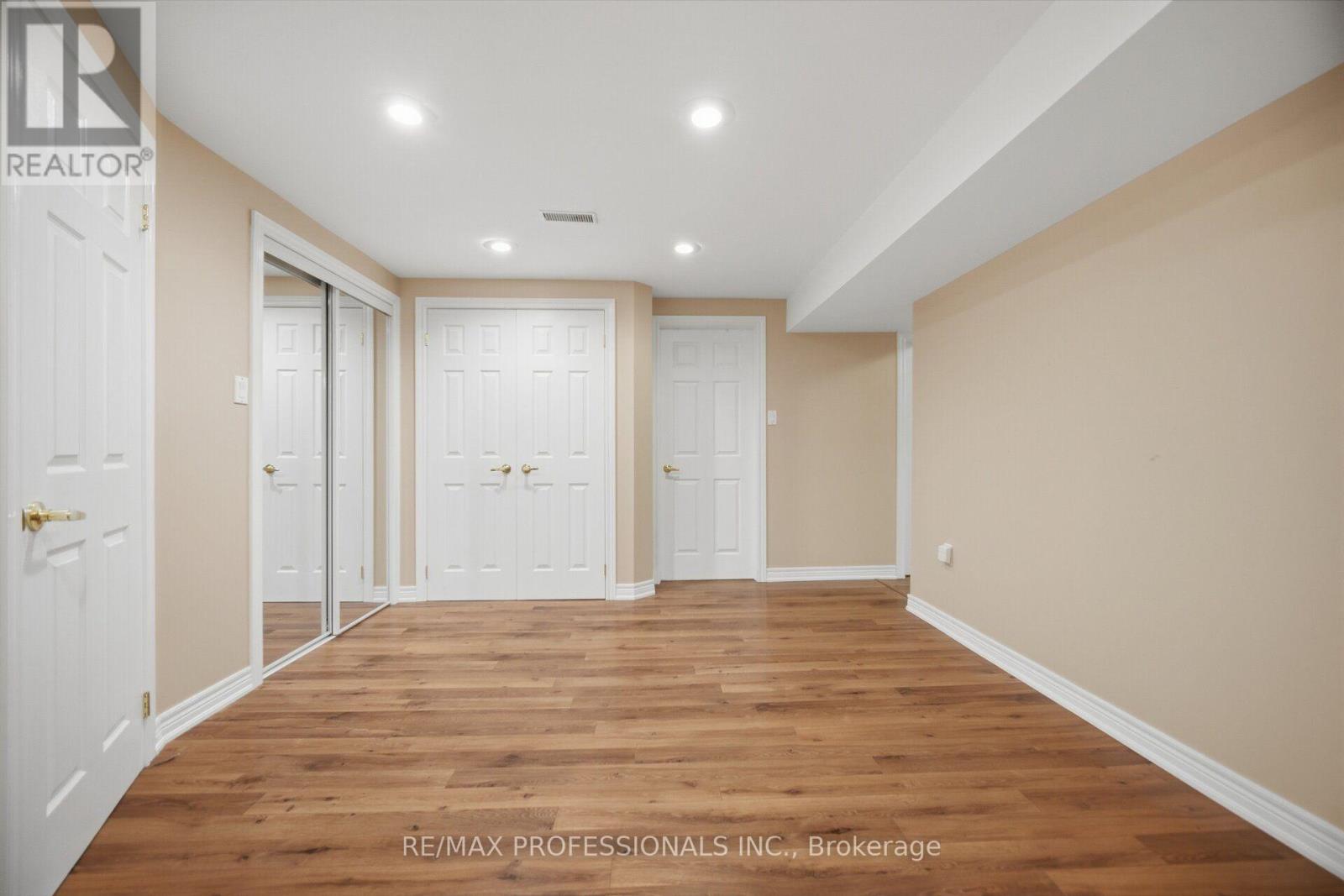 14 Strathdee Drive, Toronto, ON photo 33