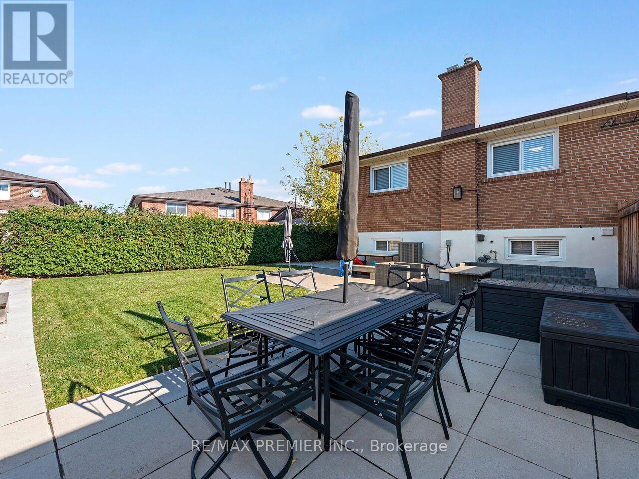 10 Bruno Court, Toronto, ON photo 46