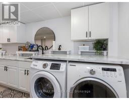 10 Bruno Court, Toronto, ON M9L2J3 Photo 35