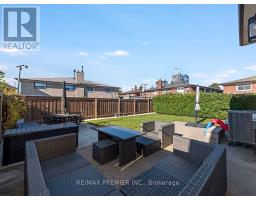 10 Bruno Court, Toronto, ON M9L2J3 Photo 47