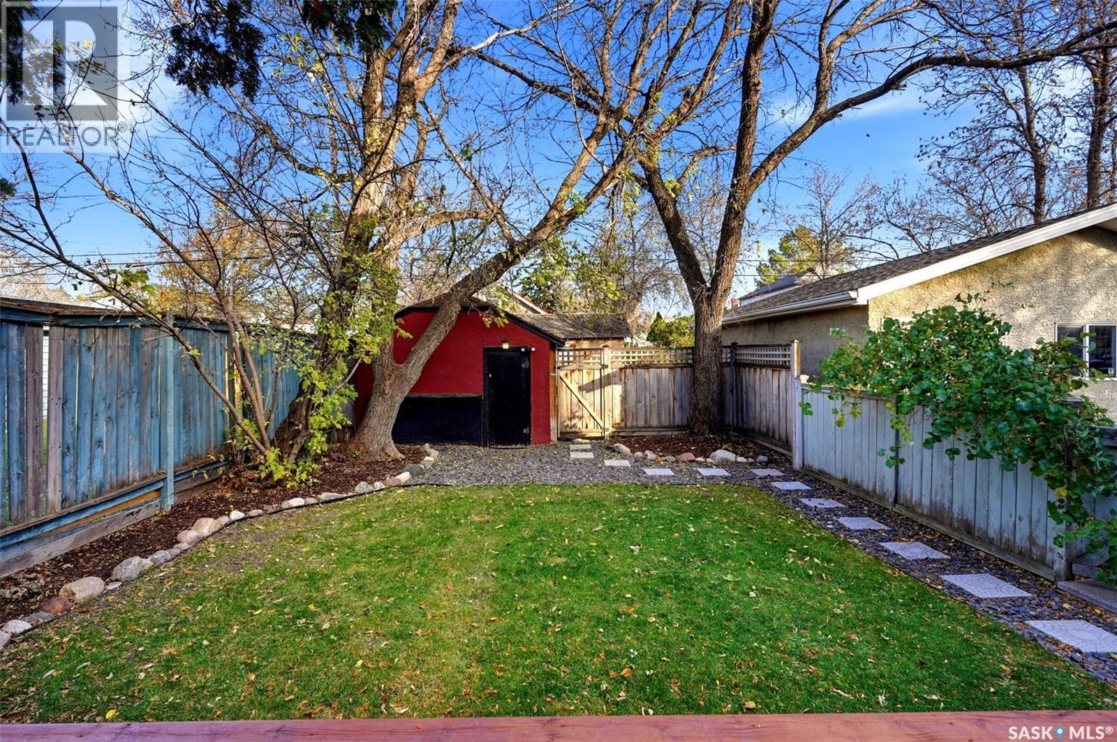 2263 Queen STREET, Regina — photo 33