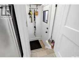 2263 Queen Street, Regina, SK S4T4C6 Photo 12