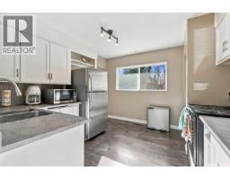 Family room - 34 Mcaskill Crescent, Saskatoon, SK S7J2P5 Photo 11