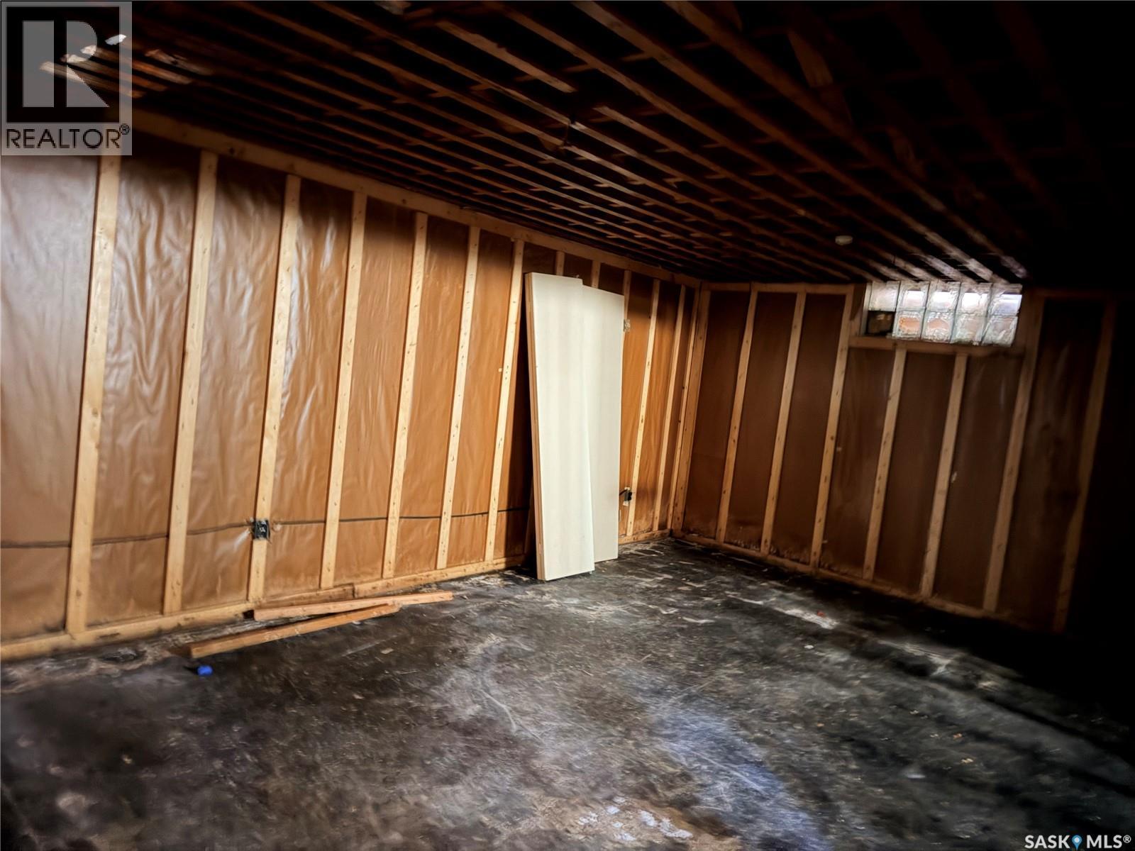 505 4th AVENUE E, Assiniboia — photo 17