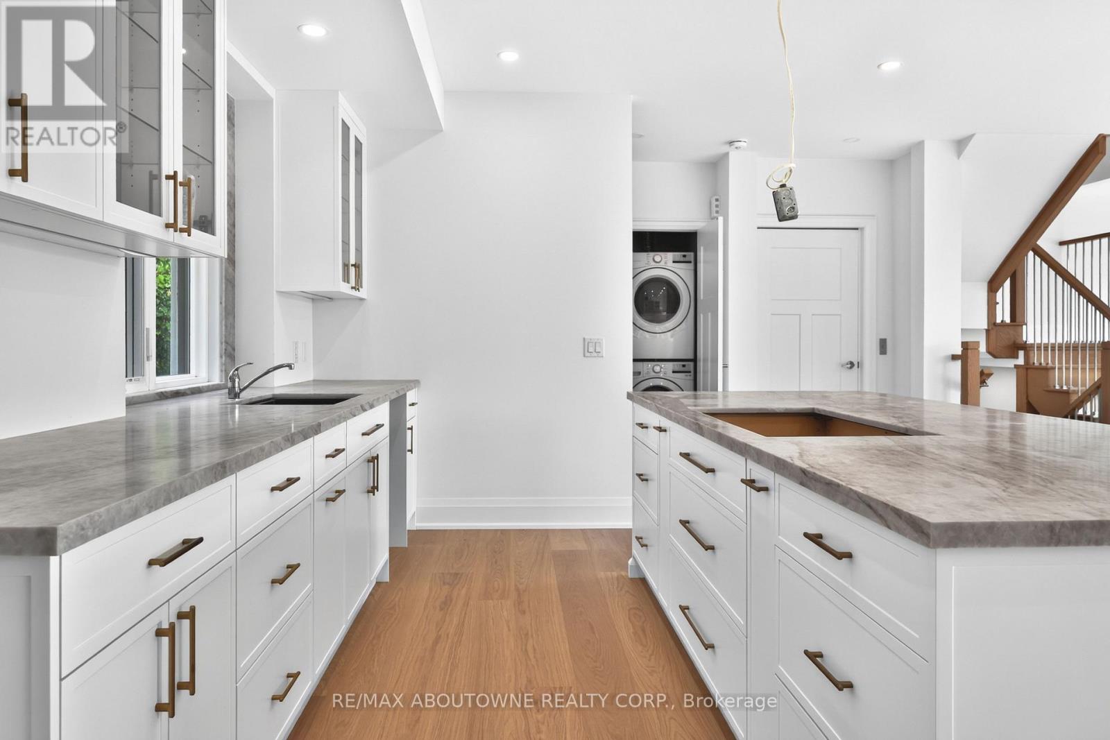 6- 21 Hands Inlet, Grimsby, ON photo 17