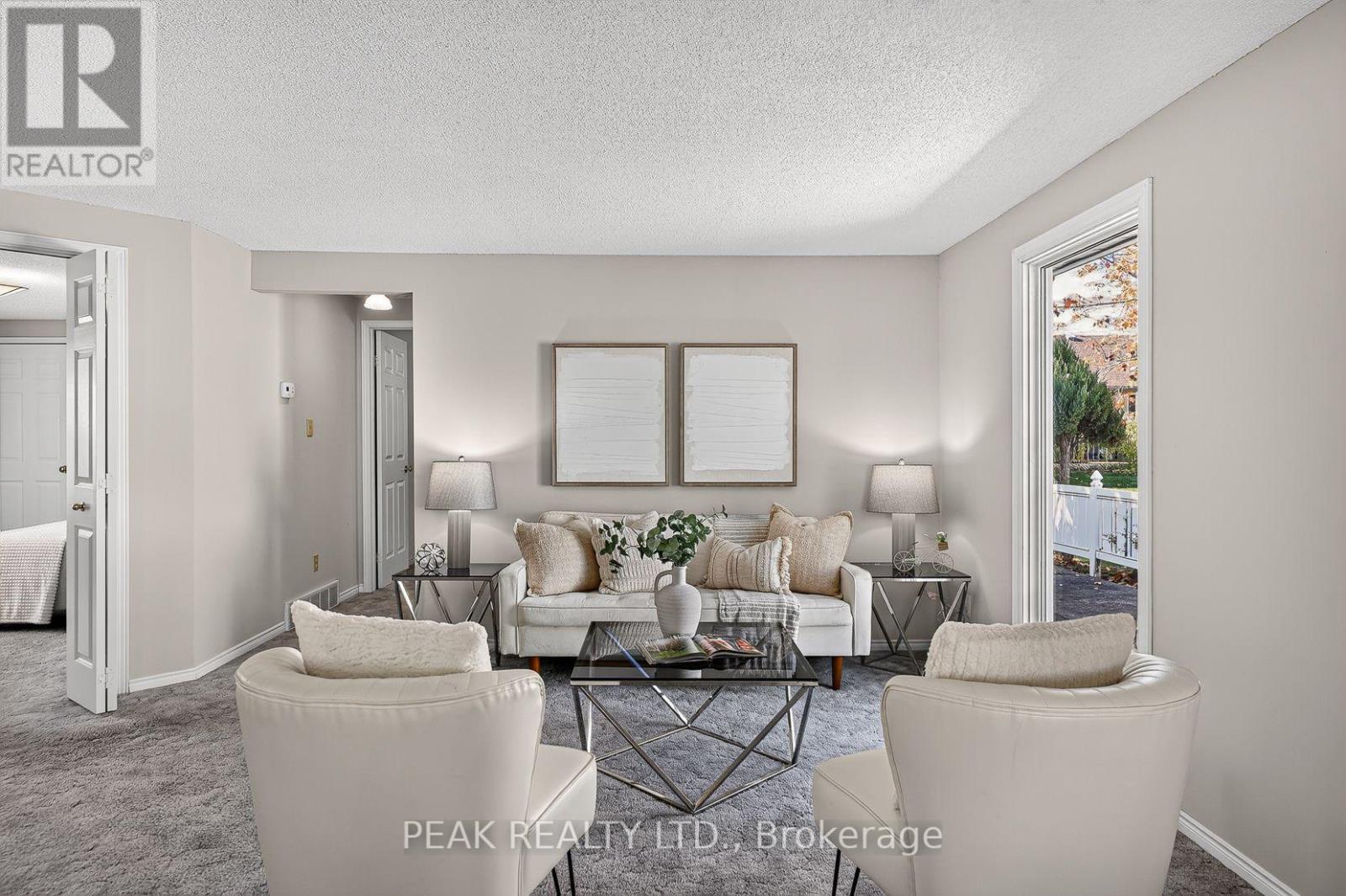 2 Garden Place, Wilmot, ON photo 6