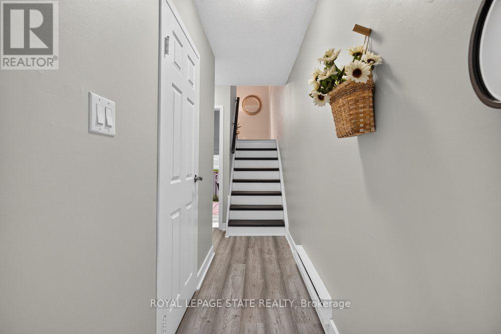 6- 21 Rosedale Court, Hamilton, ON photo 13