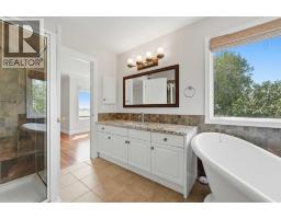 872 Sierra Morena Court Sw, Calgary, AB T3H3C6 Photo 26