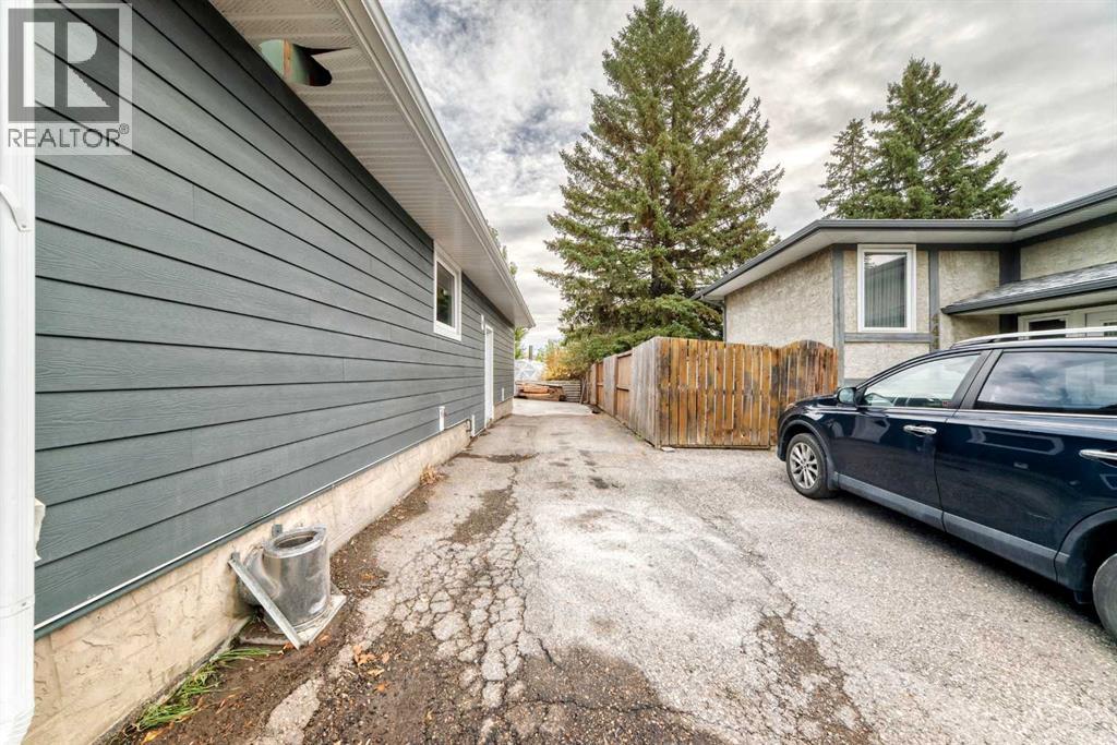 448 Cantrell Drive SW photo 42