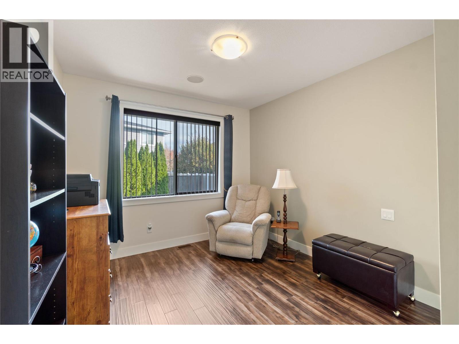 710 Hayward Place - 20