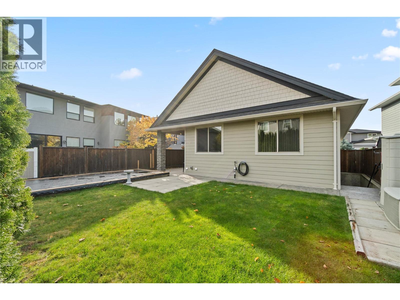 710 Hayward Place - 40