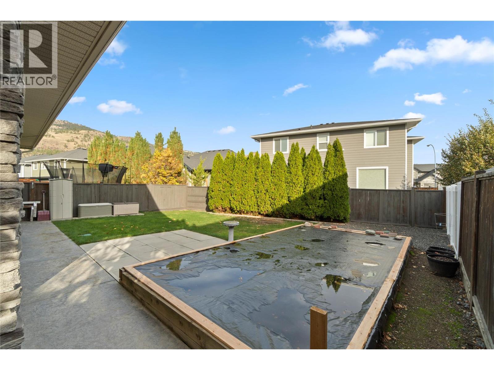 710 Hayward Place - 37